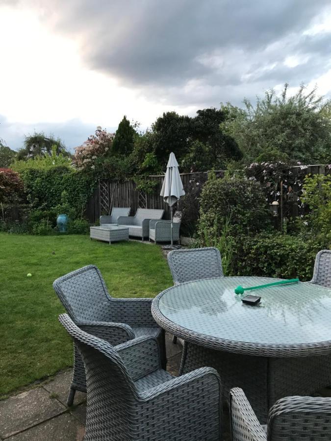 Annexe In Lymington With Private Use Of Hot Tub * Everton